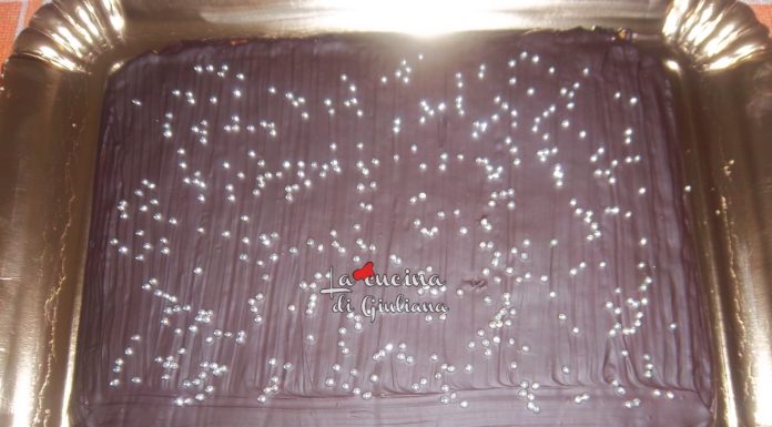 Torta di zucca gialla e cioccolato