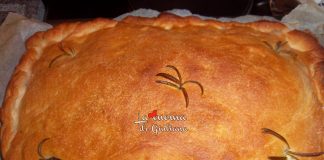 Focaccia con salsiccia,certosa e rucola