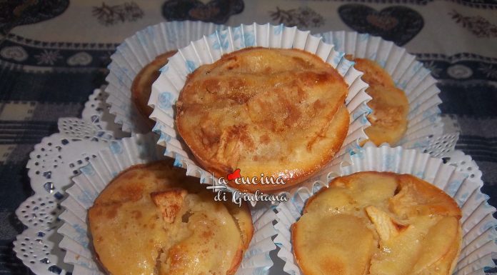 Mele in pastella al forno