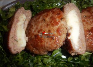 Hamburgher farciti di mozzarella