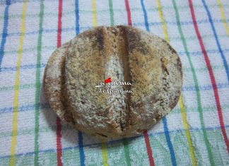 Pane integrale con fiocchi d’avena