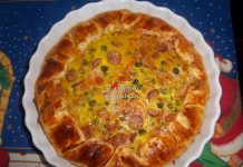 Torta salata con piselli,wurstel e mozzarella