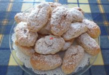 Biscotti morbidissimi alla panna e ricotta farciti di nutella