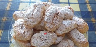 Biscotti morbidissimi alla panna e ricotta farciti di nutella
