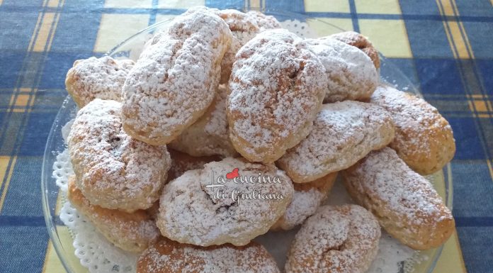 Biscotti morbidissimi alla panna e ricotta farciti di nutella