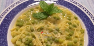 Pasta e patate con piselli e menta fresca